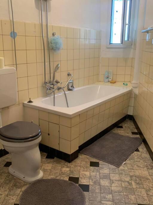 Apartments - 3 Rooms, 3-5 Person Essen Eksteriør bilde